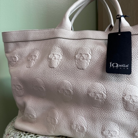 Viral TJ Maxx Beige Skull Embossed Tote Bag - Picture 2 of 3